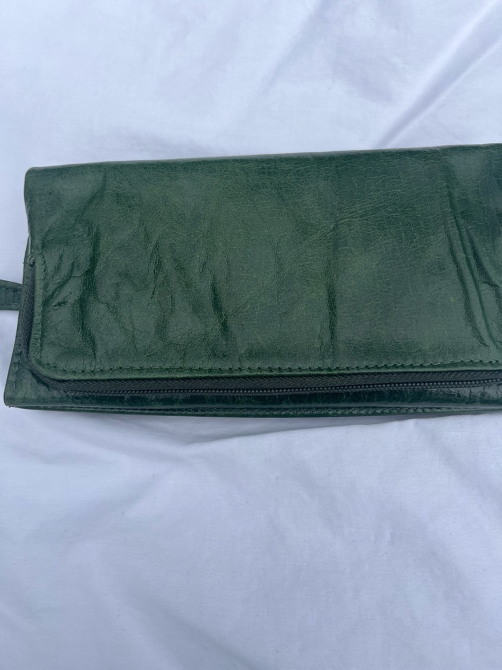 Latico forest green trifold Leather Zip Wallet Clutch - Picture 2 of 14